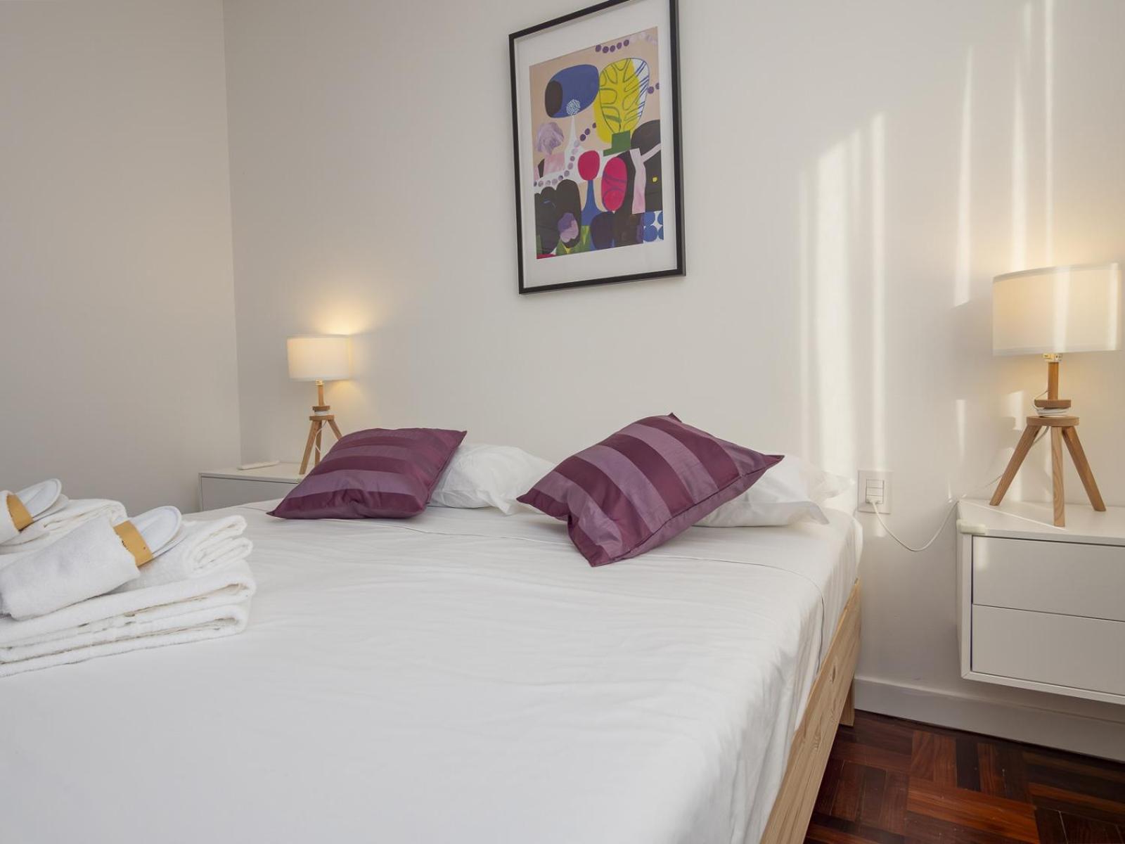 Modern 3 Bedroom With Balcony Steps From San Siro By Rentopolis Appartamento