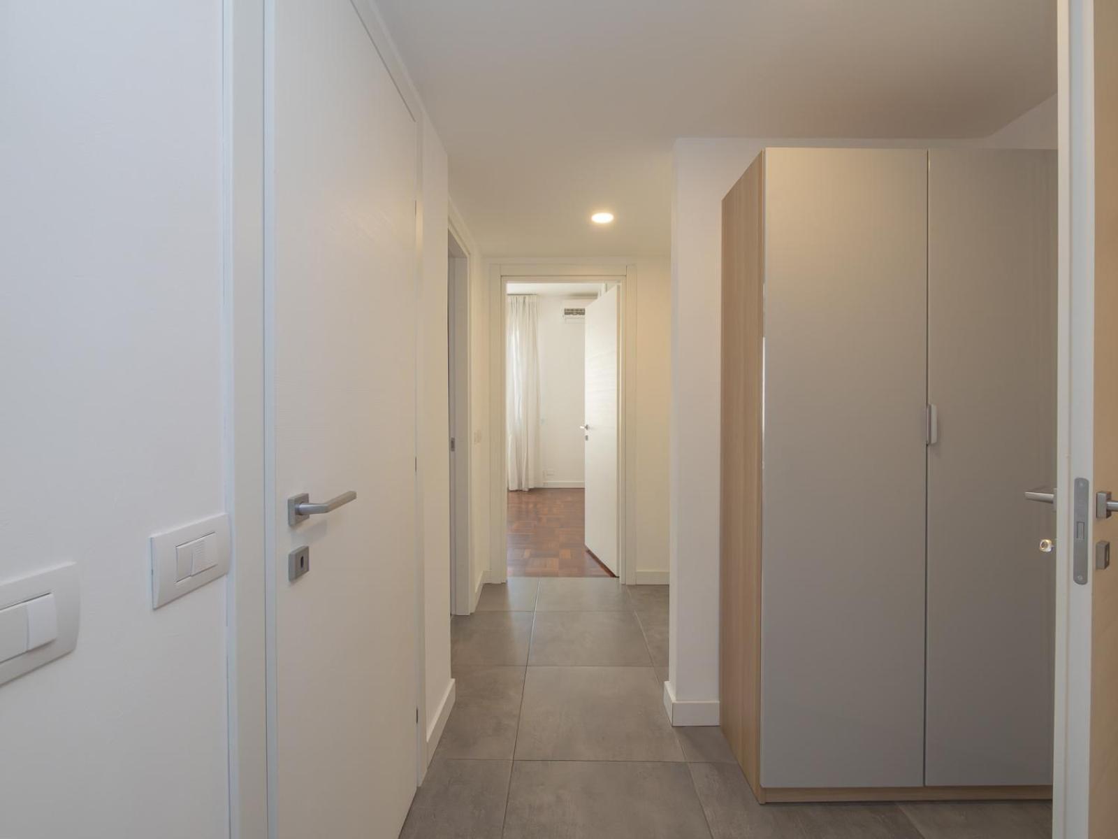 Modern 3 Bedroom With Balcony Steps From San Siro By Rentopolis * Mailand